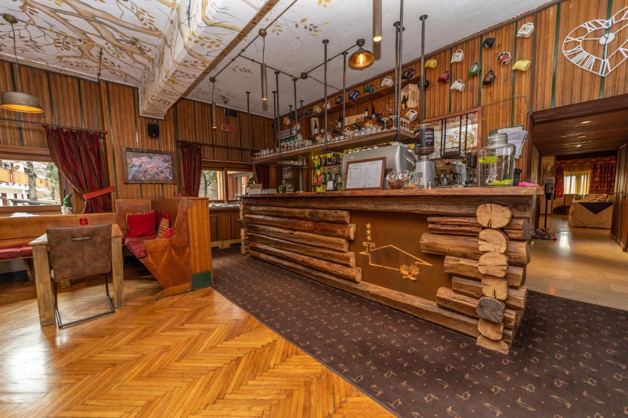Hotel Gran Baita Oulx Екстериор снимка