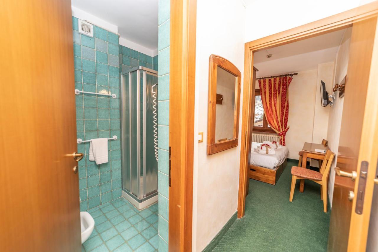 Hotel Gran Baita Oulx Екстериор снимка